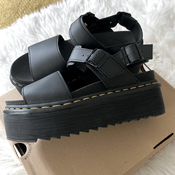 Dr. Martens Shoes Official Doc Marten Voss Leather Strap Platform